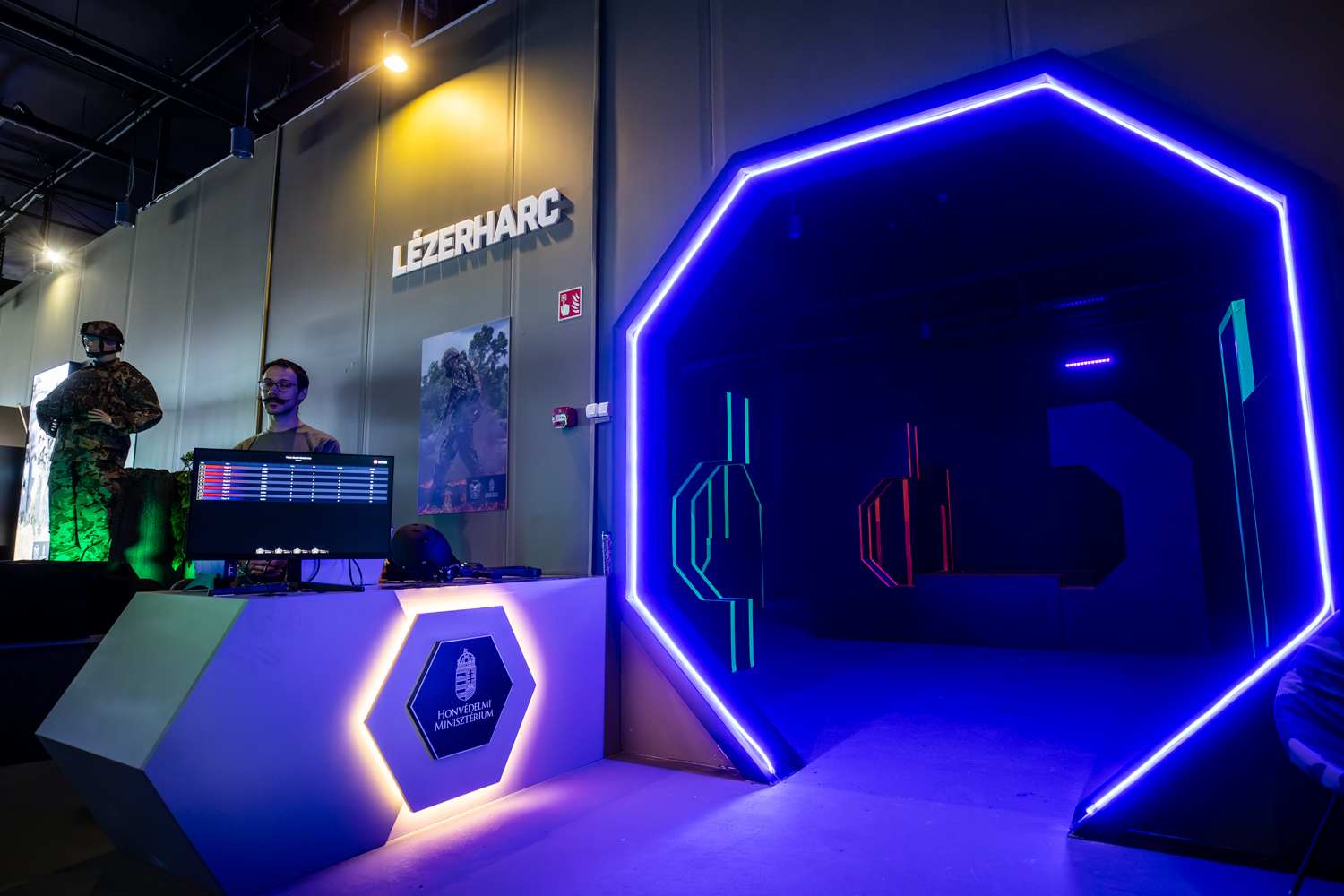 Honvédelmi Park főoldal